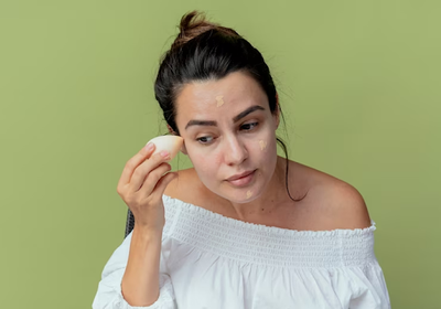 Skin Care for Oily Skin in Summer - Tips for Managing Shine and Breakouts